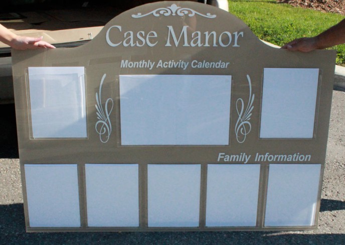 Clear pockets make this board be easily kept up-to-date as information changes day to day