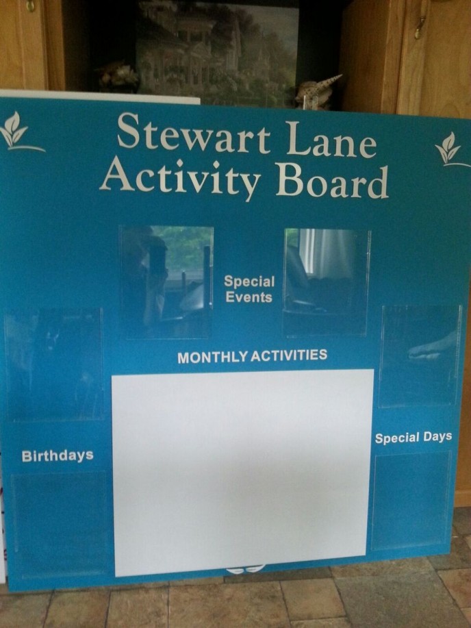 Easily changeable events calendar for a multiple of uses!