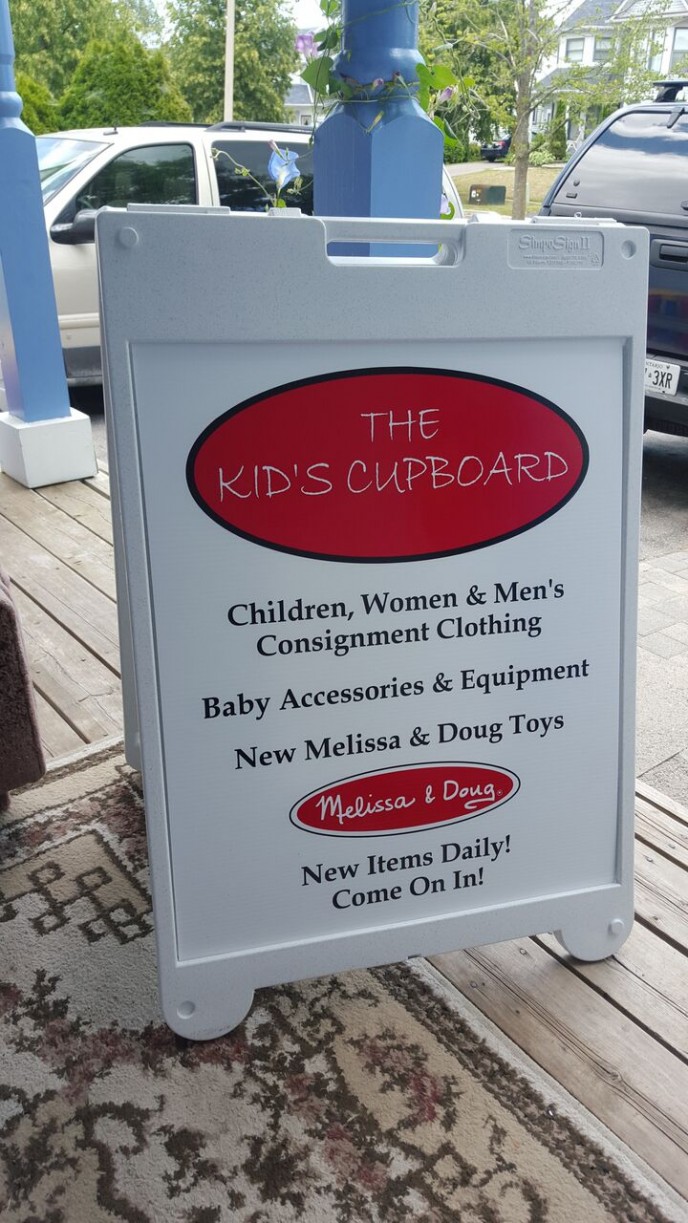 Catchy Sandwich Board does the trick to attract customers!